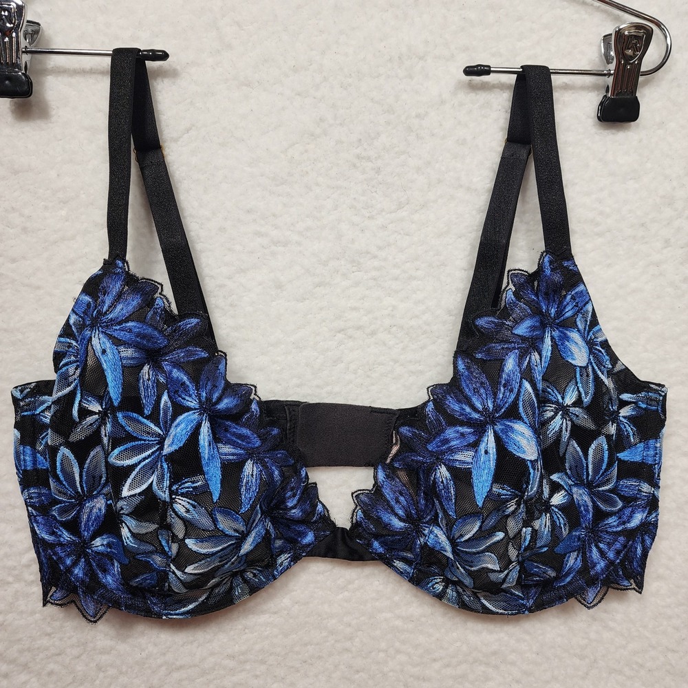 Victoria's Secret Super Sexy Floral Lace Sheer Bra Underwire